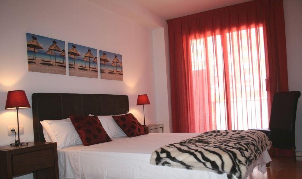 Alcam Badalona Playa Norte Dış mekan fotoğraf