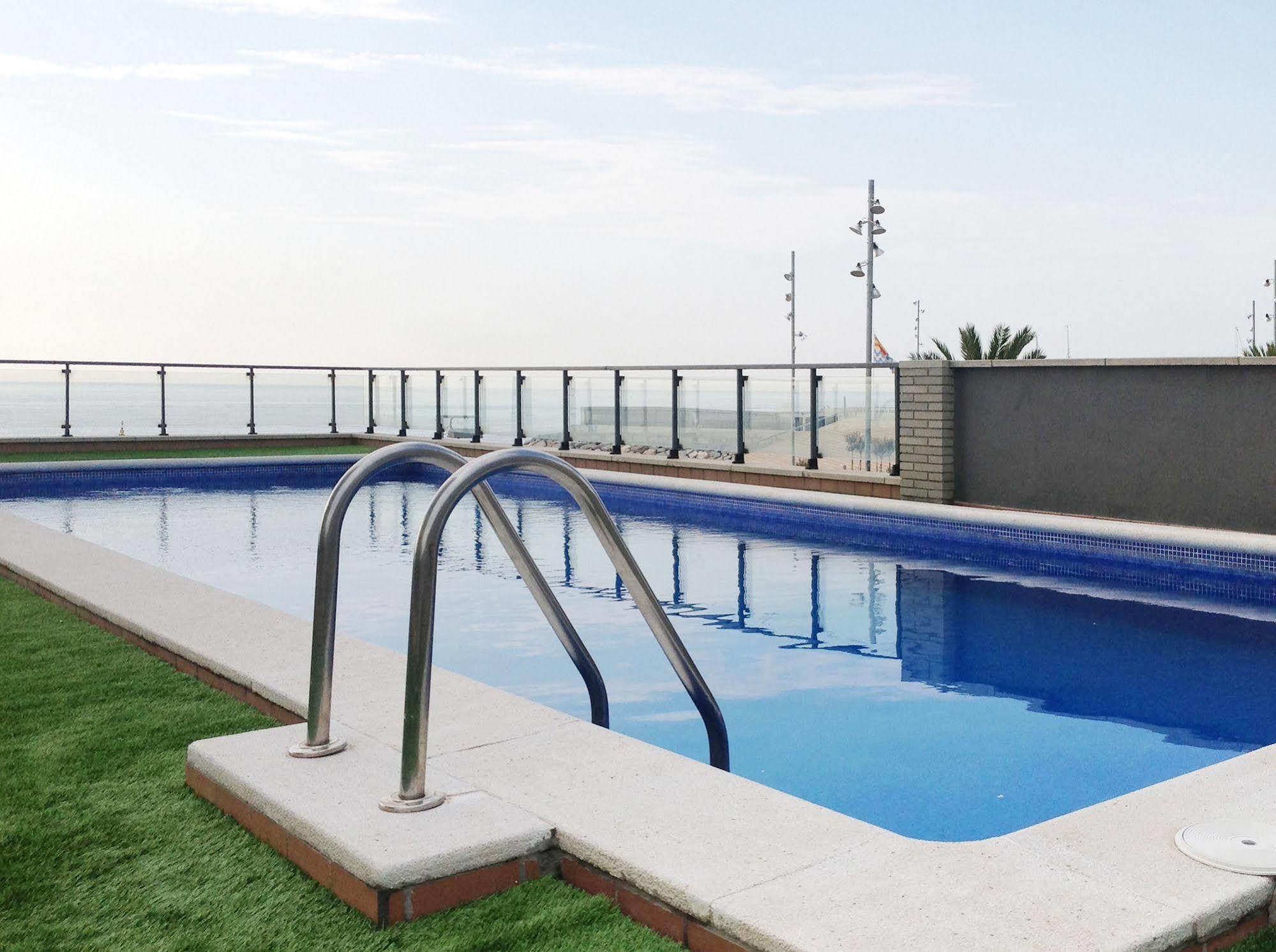 Alcam Badalona Playa Norte Dış mekan fotoğraf