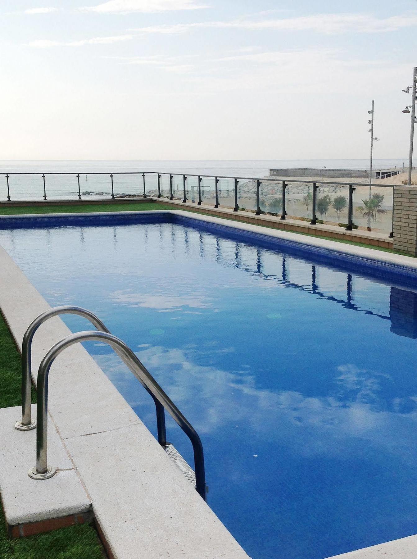 Alcam Badalona Playa Norte Dış mekan fotoğraf